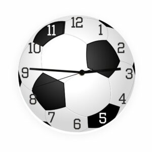 Bucură-te de pasiunea și entuziasmul jocului de fotbal în fiecare clipă cu acest ceas de perete Fotbal. Cu un design captivant inspirat de mingea de fotbal, acest ceas este alegerea ideală pentru iubitorii acestui sport minunat.